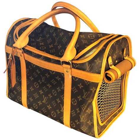 louis vuitton usa couro animal|Products by Louis Vuitton: Dog Carrier 40.